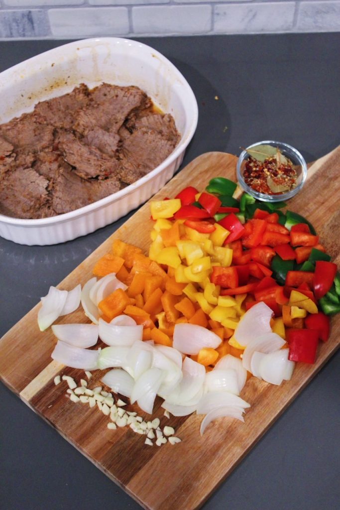 ingredients with sliced beef