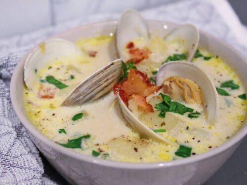 Best clam chowder in a can deals