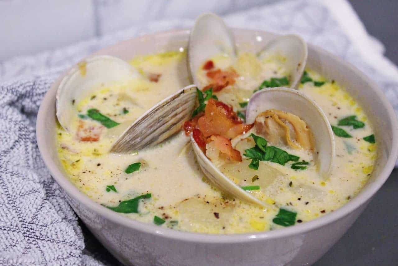 Homemade New England Clam Chowder with Fresh Clams - Cuisine & Cocktails